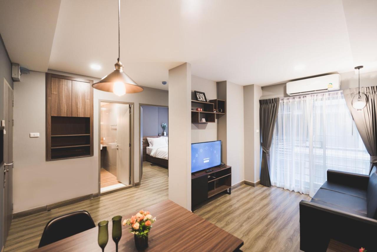 W2 Residence Банкок Екстериор снимка